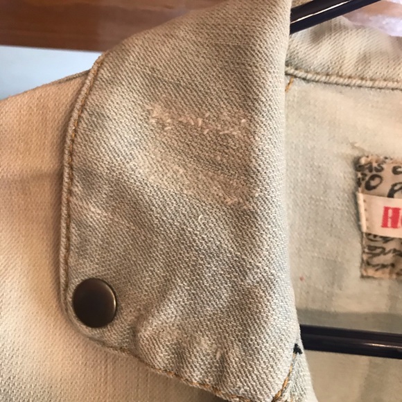 Hot Kiss Denim Jacket - Picture 3 of 4